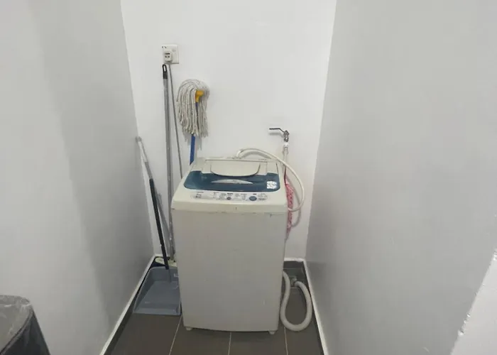 Eryna Homestay Batu Hitam Beserah Kuantan
